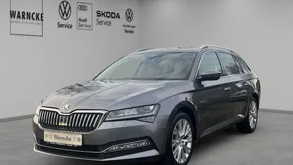 Gebraucht 2022 Skoda Superb Style Kombi | 29.870 € (Fairer Preis)