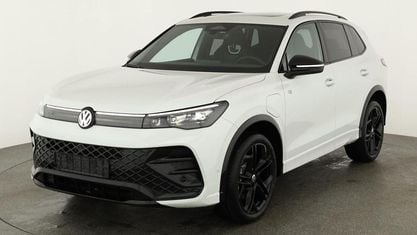 Neu VW Tiguan R-line 272 PS (200 kW) 2025 Oryxweiß perlmutteffekt SUV