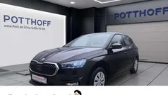 Schwarz Gebraucht 2024 Skoda Fabia Essence Limousine | 15.777 € (Guter Preis)