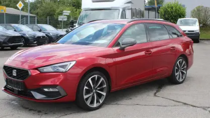 Gebraucht Seat Leon FR 204 PS (150 kW) 2022 Rot (desire rot) schwarz (alcantara) Kombi
