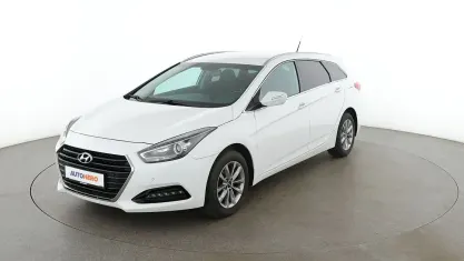 Gebraucht Hyundai i40 Trend 135 PS (99 kW) 2016 Weiß Kombi