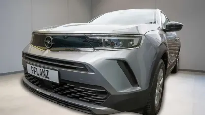 Używany Opel Mokka Enjoy 101 KM (74 kW) 2023 Szary SUV