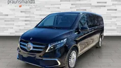 Obsidianschwarz Gebraucht 2023 Mercedes V300 Avantgarde Van / Kleinbus | 59.904 € (Guter Preis)