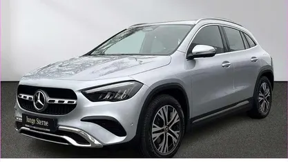 Gebraucht Mercedes GLA200 Progressive 150 PS (110 kW) 2024 Lack hightechsilber SUV