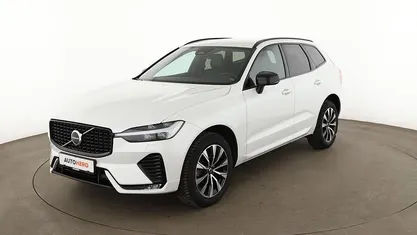 Gebraucht Volvo XC60 R-Design 197 PS (144 kW) 2022 Weiß SUV