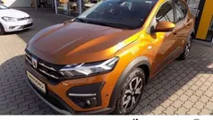 Taklamakanorange metallic Gebraucht 2022 Dacia Sandero Comfort Kleinwagen | 13.990 € (Superpreis)