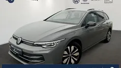 Mondsteingrau Gebraucht 2024 VW Golf VIII Goal Kombi | 25.399 € (Superpreis)