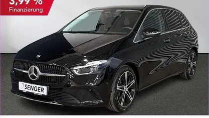 Gebraucht Mercedes B180 Progressive 136 PS (100 kW) 2025 Grau Van / Kleinbus