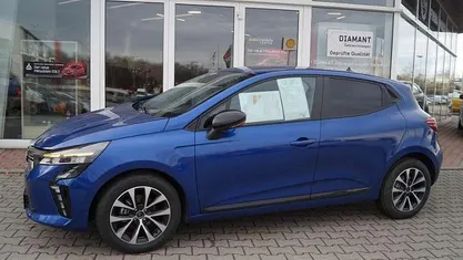 Royalblau Neu 2025 Mitsubishi Colt Plus Limousine | 18.880 € (Fairer Preis)