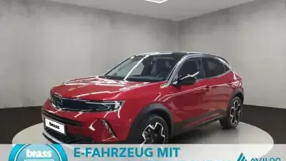 Käytetty Opel Mokka-e 100 kW (136 HP) 2022 Punainen Katumaasturi
