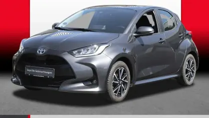 Gebraucht Toyota Yaris Basis 116 PS (85 kW) 2022 Marlingrau metallic Kleinwagen