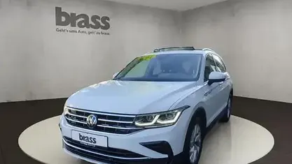 Second-hand VW Tiguan 150 CP (110 kW) 2023 Alb SUV