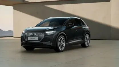 Gebraucht Audi Q4 e-tron Comfort 210 kW (286 PS) 2025 Mythosschwarz metallic SUV