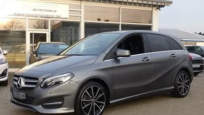Gebraucht Mercedes B200 Urban 136 PS (100 kW) 2017 Grau Van / Kleinbus