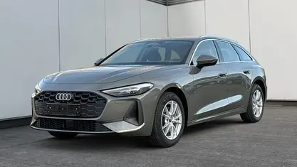 Gebraucht Audi A5 Comfort 204 PS (150 kW) 2025 Kombi