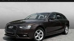 Braun (teakbraun metallic) Gebraucht 2014 Audi A4 Ambiente Kombi | 13.560 € (Fairer Preis)