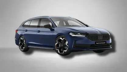 Gebraucht Skoda Superb SportLine 193 PS (141 kW) 2026 Atlantik blau metallic Kombi