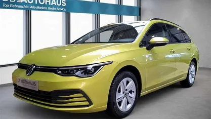 Gebraucht VW Golf VIII Life 131 PS (96 kW) 2024 Kombi