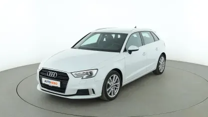 Gebraucht Audi A3 Sport 150 PS (110 kW) 2019 Weiß Limousine