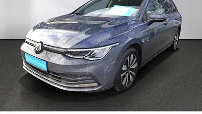 Gebraucht VW Golf VIII Move 110 PS (80 kW) 2023 Grau Kombi