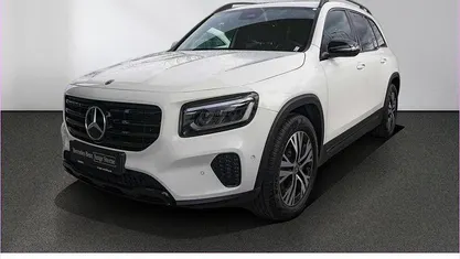 Gebraucht Mercedes GLB200 Progressive 163 PS (119 kW) 2025 SUV