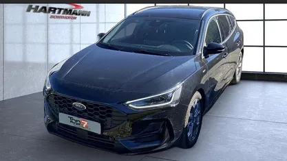 Schwarz Gebraucht 2023 Ford Focus ST-Line Kombi | 22.890 € (Fairer Preis)