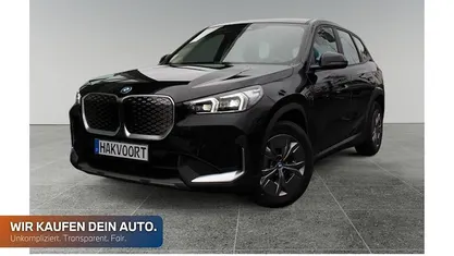 Gebraucht BMW iX1 230 kW (313 PS) 2023 Schwarz SUV