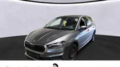Grau Gebraucht 2023 Skoda Fabia Selection Limousine | 15.777 € (Guter Preis)