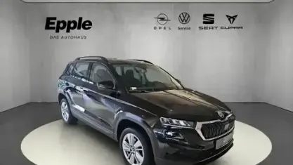 Używany Skoda Karoq Selection 150 KM (110 kW) 2025 Czarny SUV