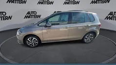 Pyramid gold metallic Gebraucht 2018 VW Golf Sportsvan Join Van / Kleinbus | 17.390 € (Fairer Preis)