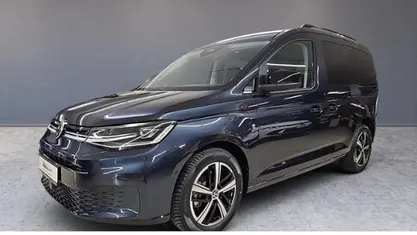 Neu VW Caddy Life 116 PS (85 kW) 2025 Blau Van / Kleinbus