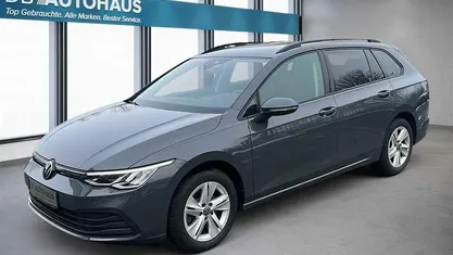 Gebraucht VW Golf VIII Life 116 PS (85 kW) 2022 Kombi