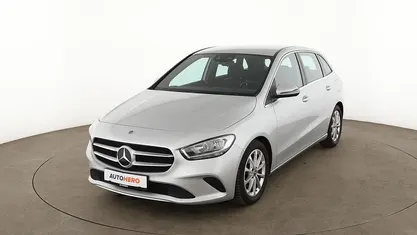 Gebraucht Mercedes B180 Progressive 136 PS (100 kW) 2021 Grau Van / Kleinbus
