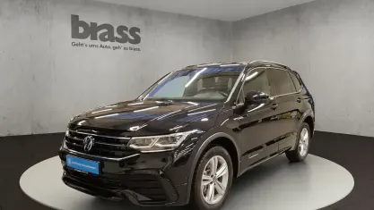Gebraucht VW Tiguan R-line 193 PS (141 kW) 2025 Schwarz SUV