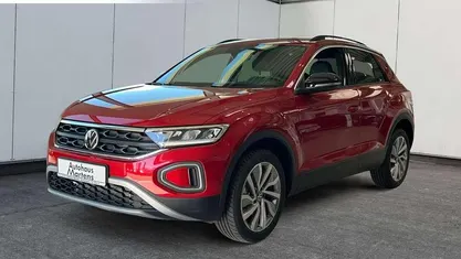 Neu VW T-Roc Goal 150 PS (110 kW) 2025 Kings red (rot) SUV