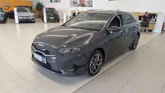Grau Gebraucht 2025 Kia Ceed Style Limousine | 25.590 € (Fairer Preis)