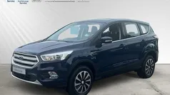 Blau Gebraucht 2019 Ford Kuga Trend SUV | 16.990 € (Guter Preis)