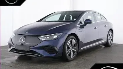 Używany Mercedes EQE300 Premium 244 kW (333 KM) 2025 Niebieski Sedan/Limuzyna