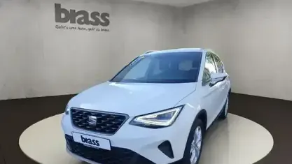 Gebraucht Seat Arona FR 110 PS (80 kW) 2023 "candy" weiss SUV