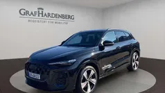 Mythosschwarz metallic Gebraucht 2025 Audi Q5 Ambiente SUV | 69.900 € (Fairer Preis)