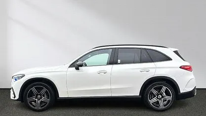 Usata Mercedes GLC220 AMG 197 CV (144 kW) 2025 Bianco SUV