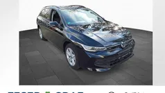 Gebraucht 2024 VW Golf VIII Life Kombi | 28.790 € (Fairer Preis)