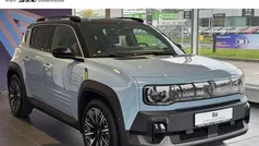 Blau (kumulusblau& black pearlschwarz metall) Neu 2025 Renault 4 E-Tech Iconic SUV | 35.990 € (Fairer Preis)