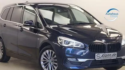 Gebraucht BMW 218 Gran Tourer Luxury Line 140 PS (102 kW) 2018 Blau Van / Kleinbus