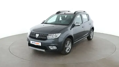 Gebraucht Dacia Sandero Prestige 90 PS (66 kW) 2017 Grau Limousine