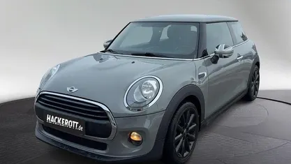 Grau Gebraucht 2017 Mini ONE Kleinwagen | 12.750 € (Fairer Preis)