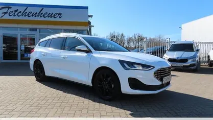 Gebraucht Ford Focus Titanium 120 PS (88 kW) 2023 Kombi