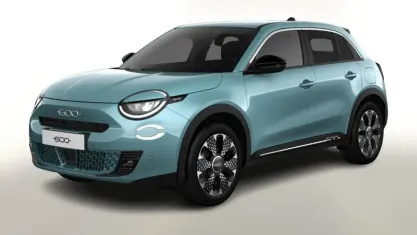Neu Fiat 600 La Prima 145 PS (106 kW) 2026 Gelato weiß uni SUV