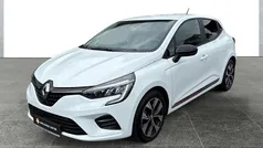 Weiß Gebraucht 2023 Renault Clio V Evolution Limousine | 15.350 € (Fairer Preis)