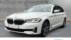 Alpinweiss iii Gebraucht 2022 BMW 520 Kombi | 37.990 € (Fairer Preis)